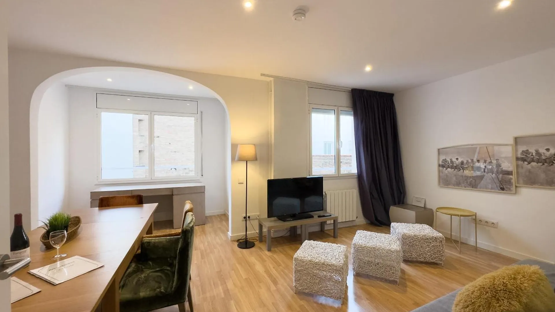 Ainb Barcelona Sants Apartments 0*,  Spanien