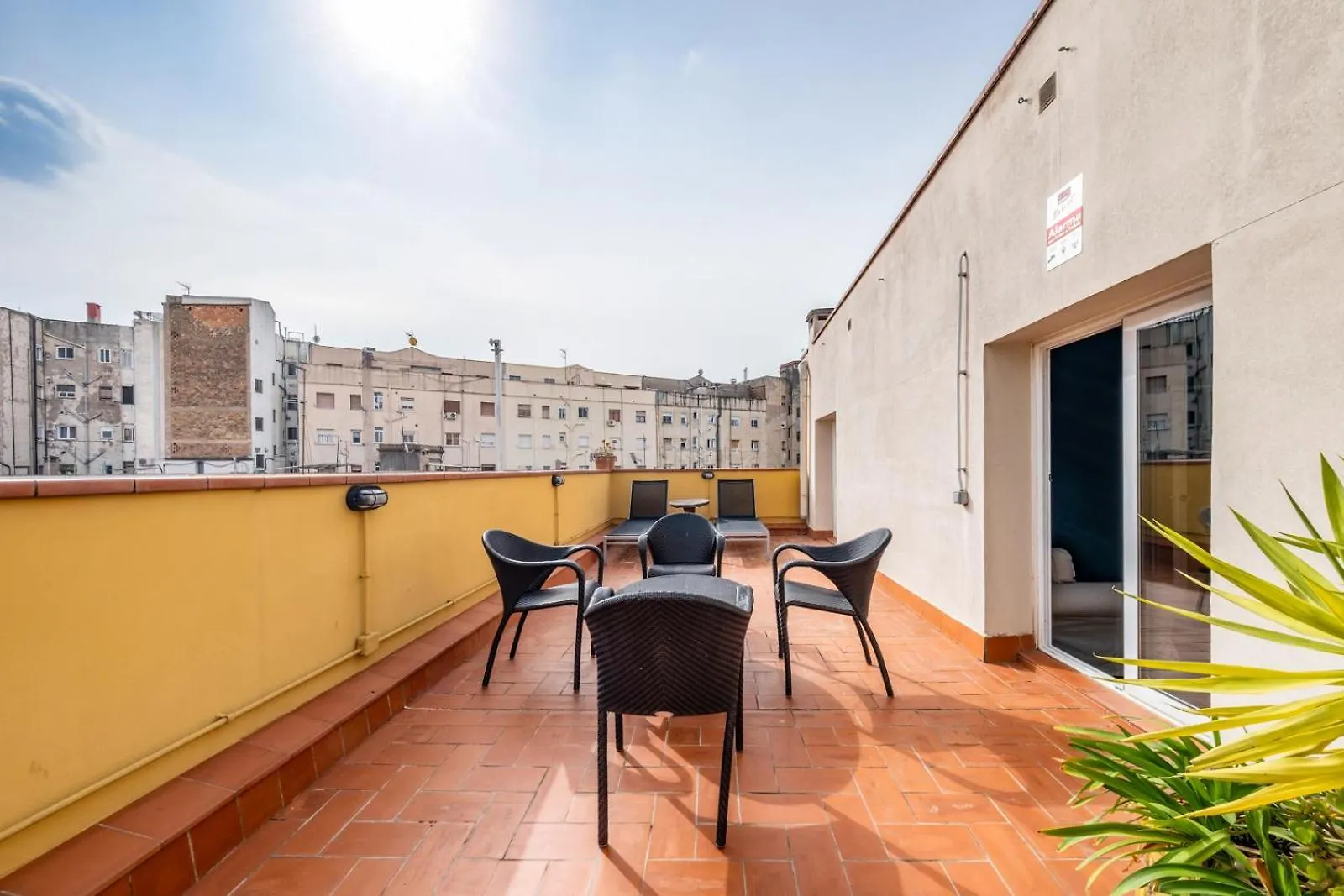 Ainb Barcelona Sants Apartments Spanien
