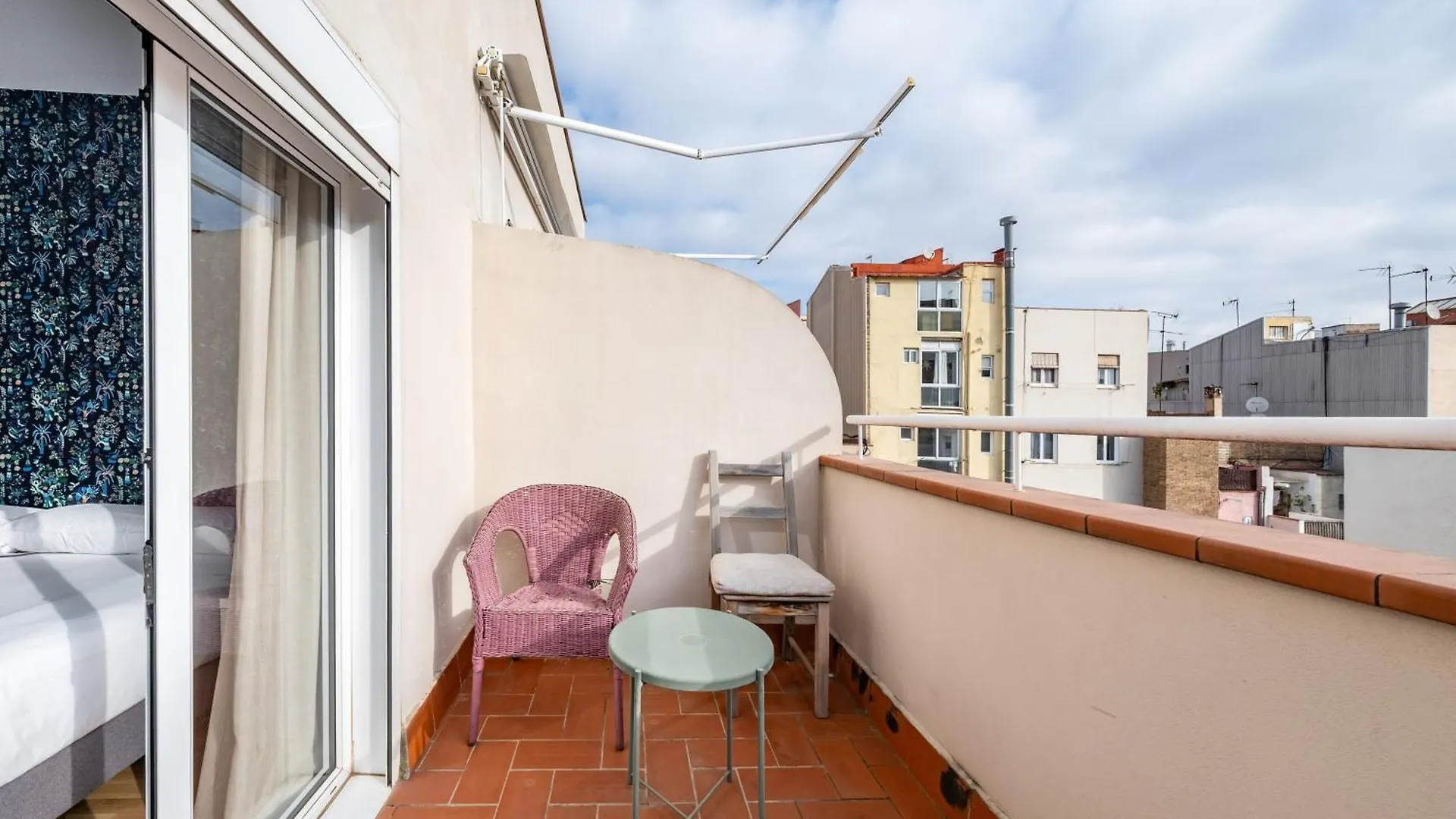 Ainb Barcelona Sants Apartments 0*,  إسبانيا