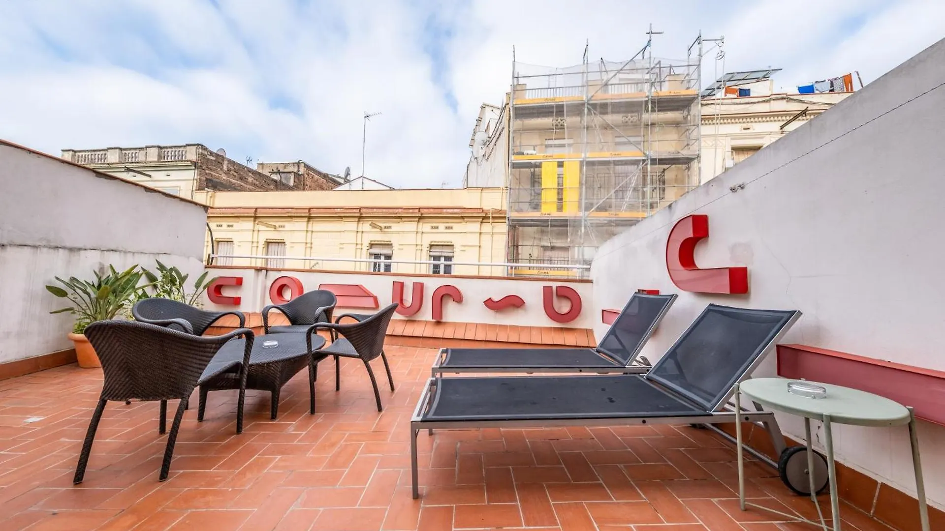 Ainb Barcelona Sants Apartments