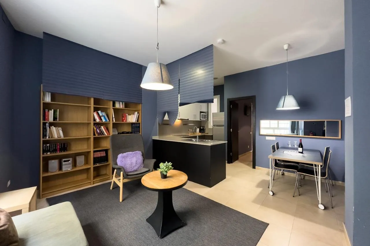 Ainb Barcelona Sants Apartments